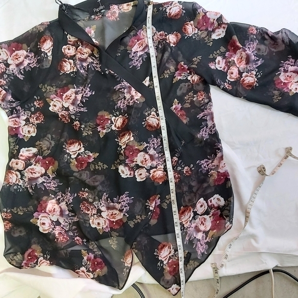 papillon Black Floral Kimono - Picture 8 of 8